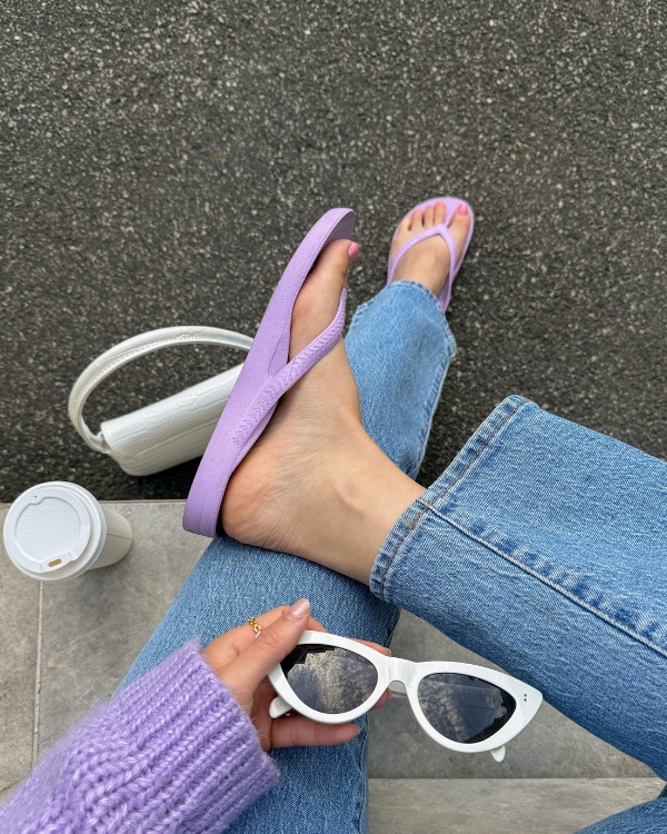 elite feet archies lilac flip flop