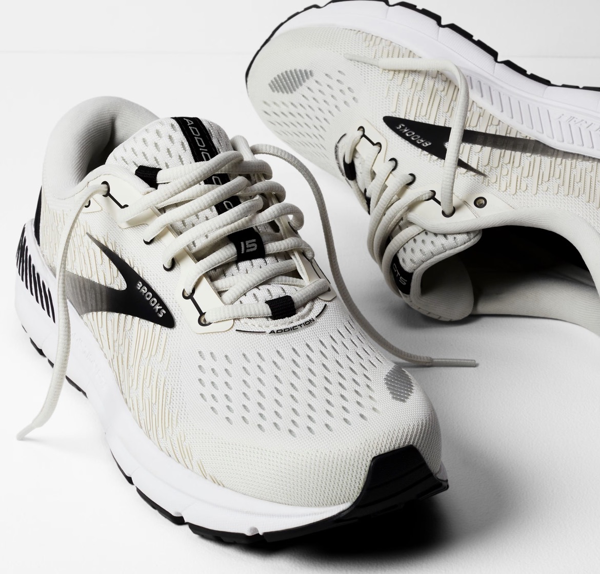 elite feet brooks shoes